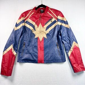 Marvel Captain Marvel Star Jacket NWT Her Universe Women’s Faux Leather Large